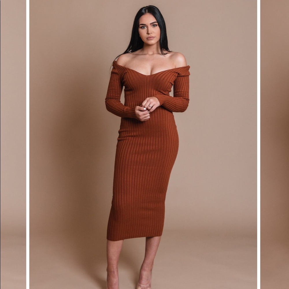Ribbed Maxi Dress